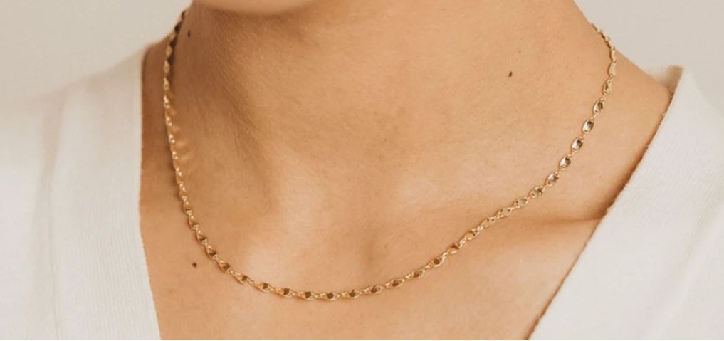 Choose Jewelry That Complements Your Skin Tone