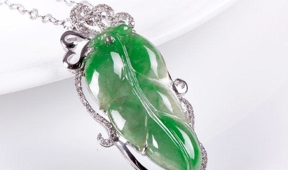 Emerald jewelry