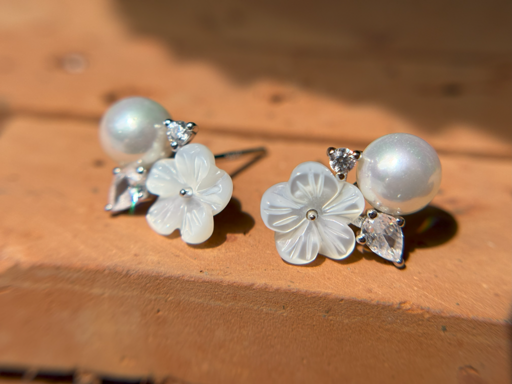 custom enamel jewelry
